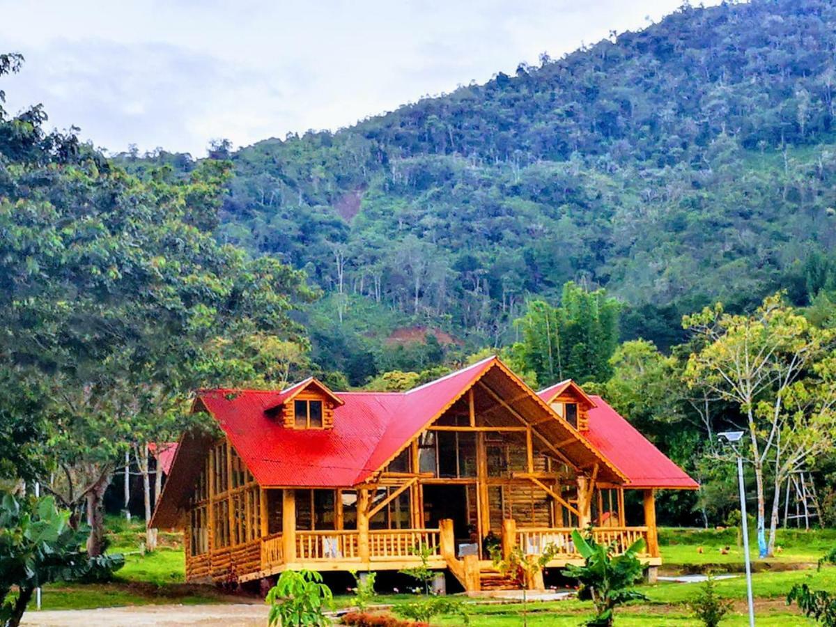 HASSINGER RANCH Cabañas Oxapampa Exterior foto